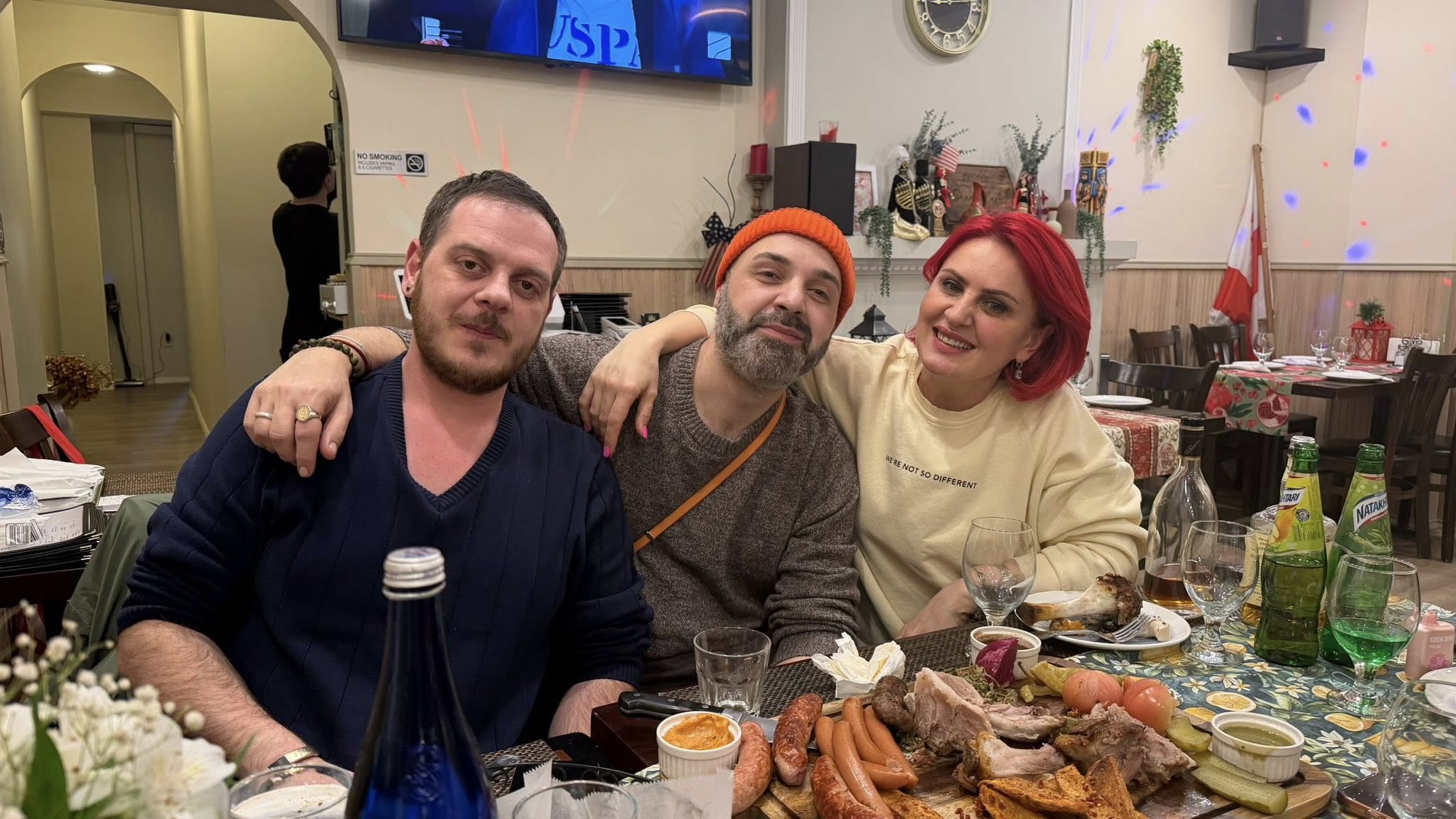 Friends dining together at Saamo Cafe